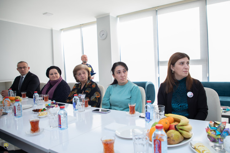 “Qayıtmayan igidim, zəfərimin İlqarı” kitabı “Kəpəz” PFK-da təqdim olunub